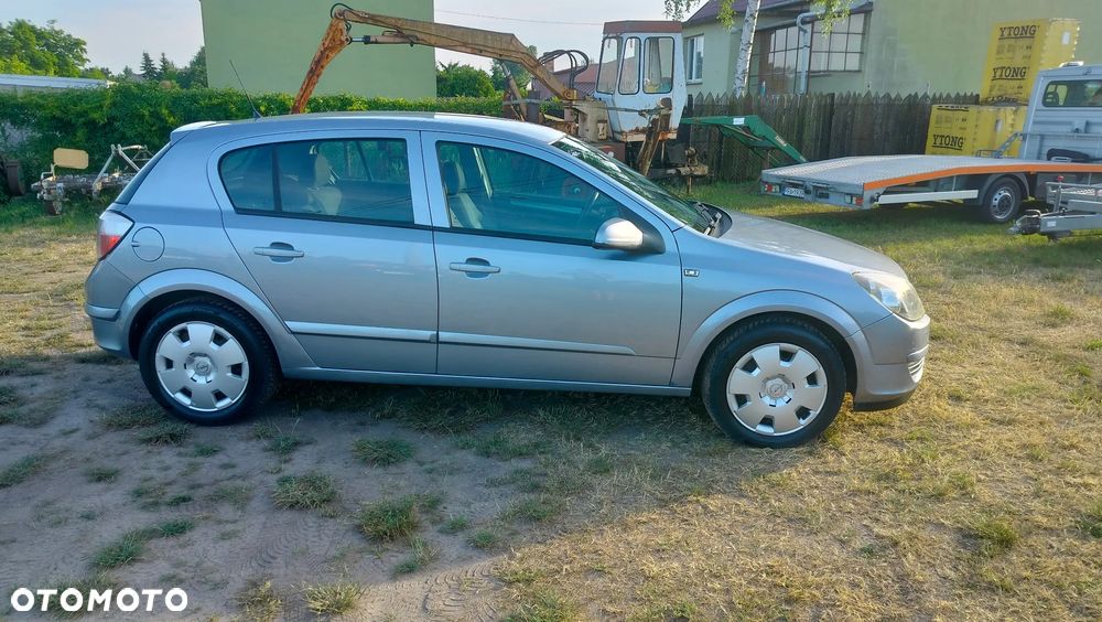 Opel Astra 1.4 - 7