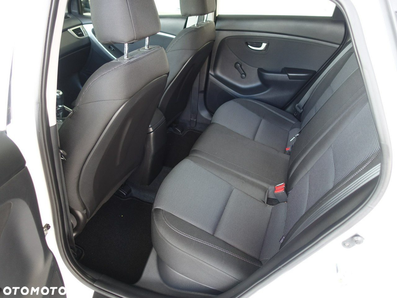 Hyundai i30 - 16