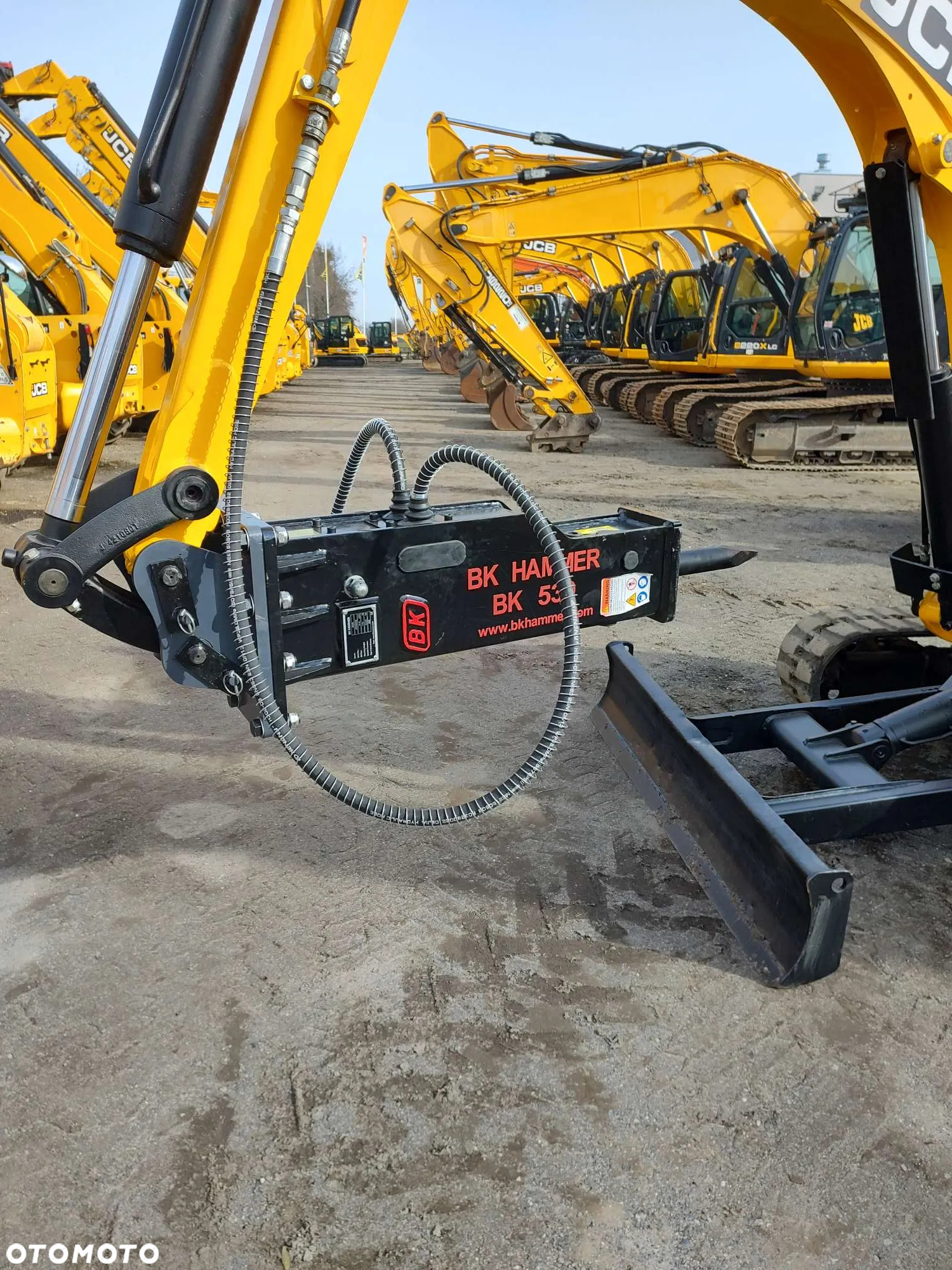 Młot hydrauliczny BK HAMMER BK 530, koparka 2.5-3.5T, JCB 8025, 8030, CAT 302 - 6