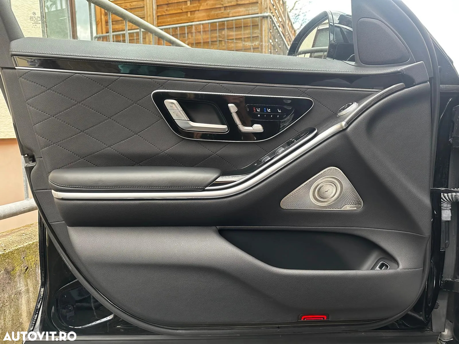 Mercedes-Benz S 400 d 4Matic L 9G-TRONIC - 25