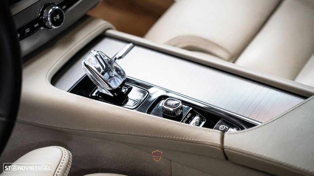 Volvo XC 90 2.0 T8 PHEV Inscription AWD - 41