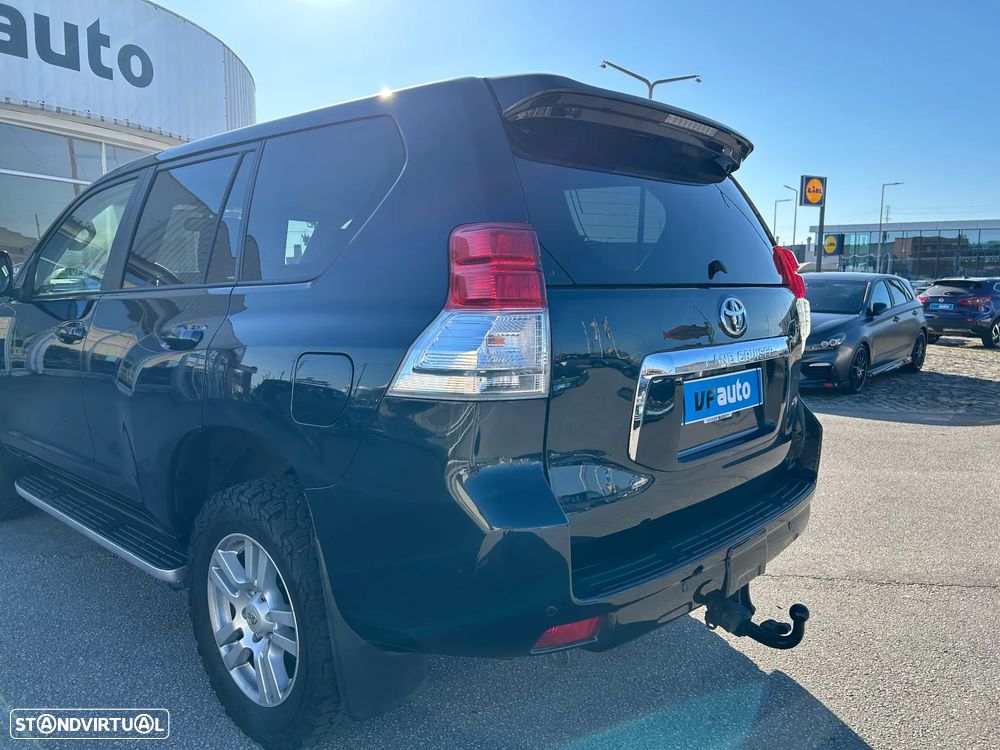 Toyota Land Cruiser - 14