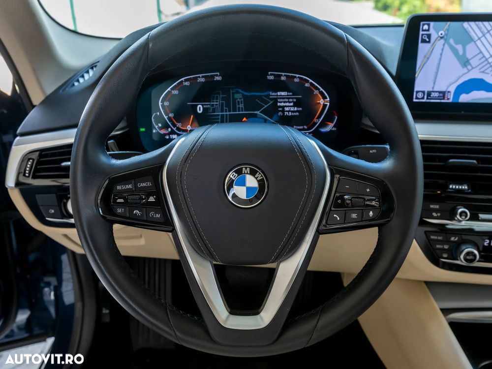 BMW 5 Series 2022 — imagine 20