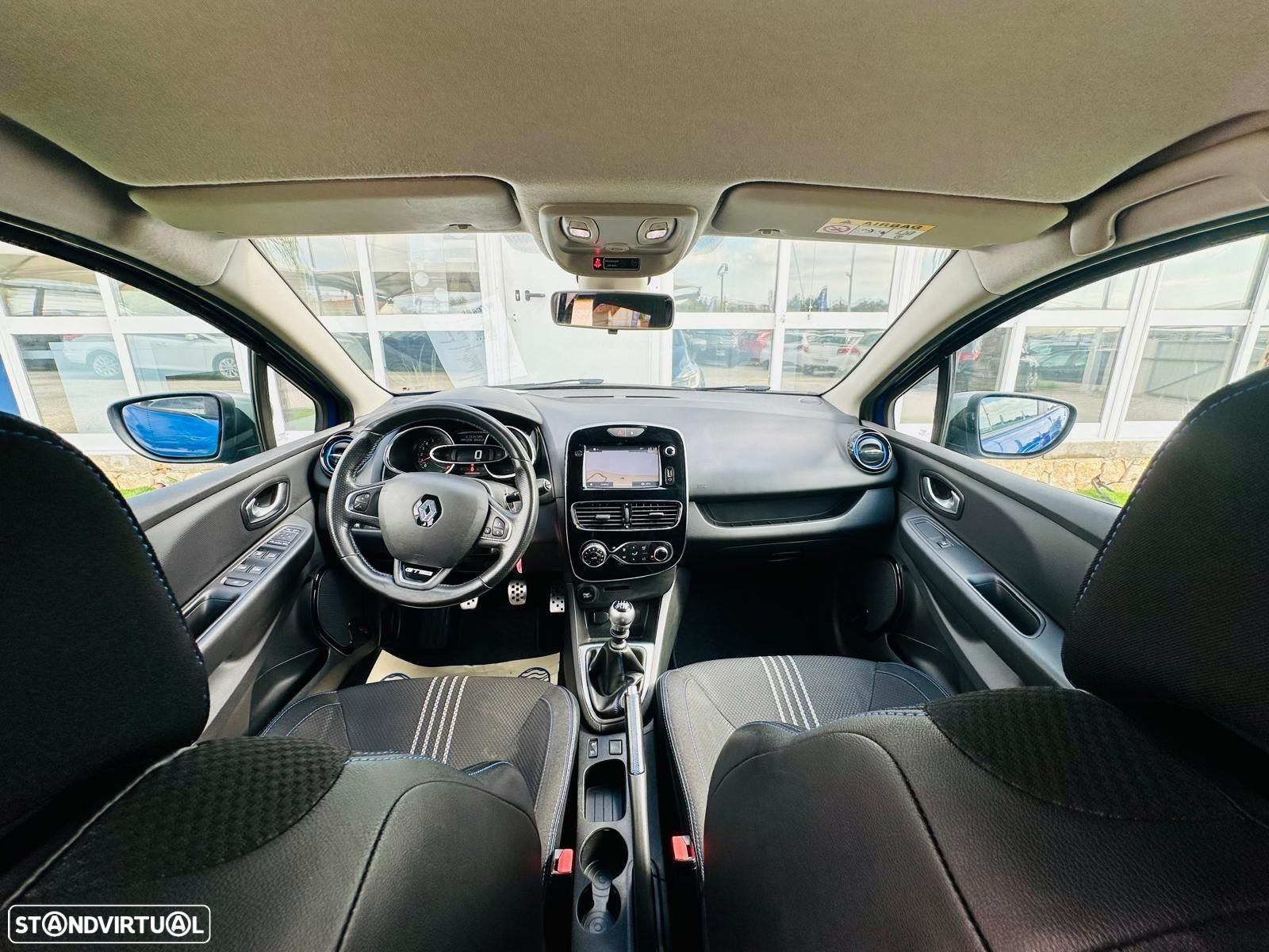 Renault Clio Sport Tourer 1.2 TCe GT Line - 14