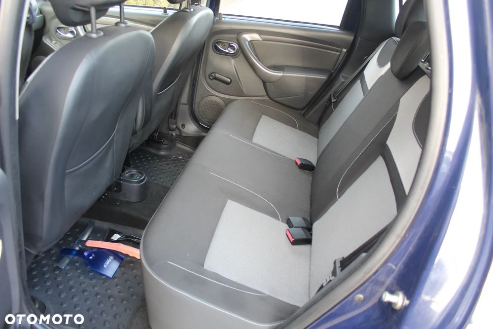 Dacia Duster 1.5 dCi Laureate 4x4 - 18