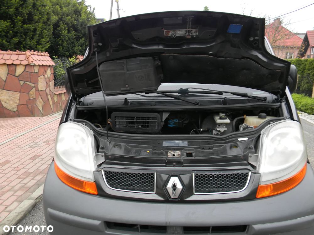 Opel Vivaro - 22