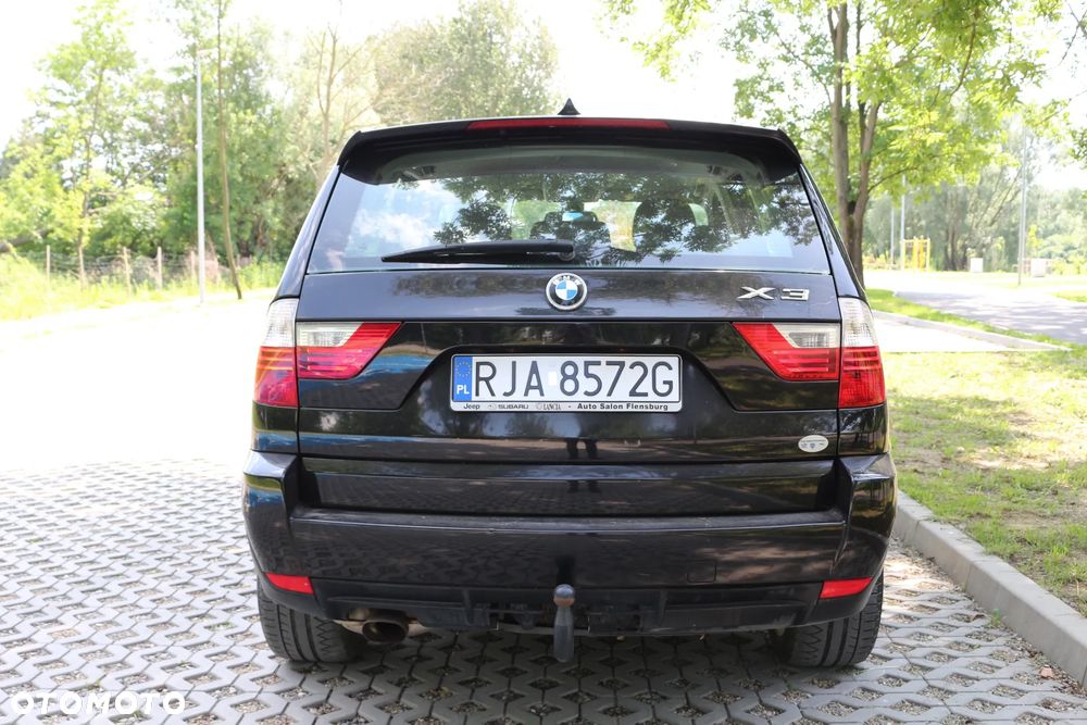 BMW X3 xDrive20i - 11