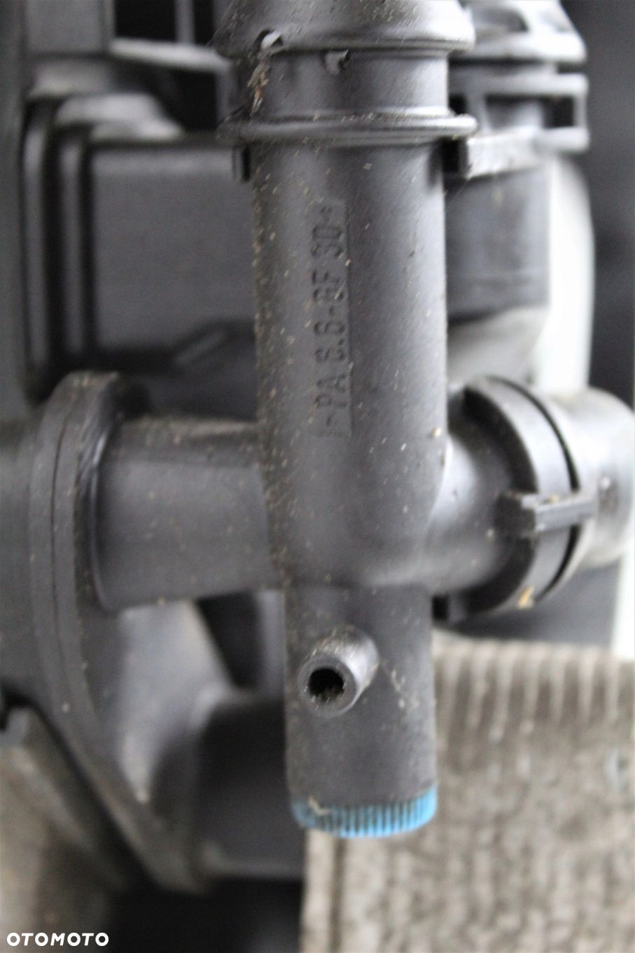 PAS PRZEDN CHŁODNICE WENTYLATOR BMW X3 E83 2.5 N52 - 11