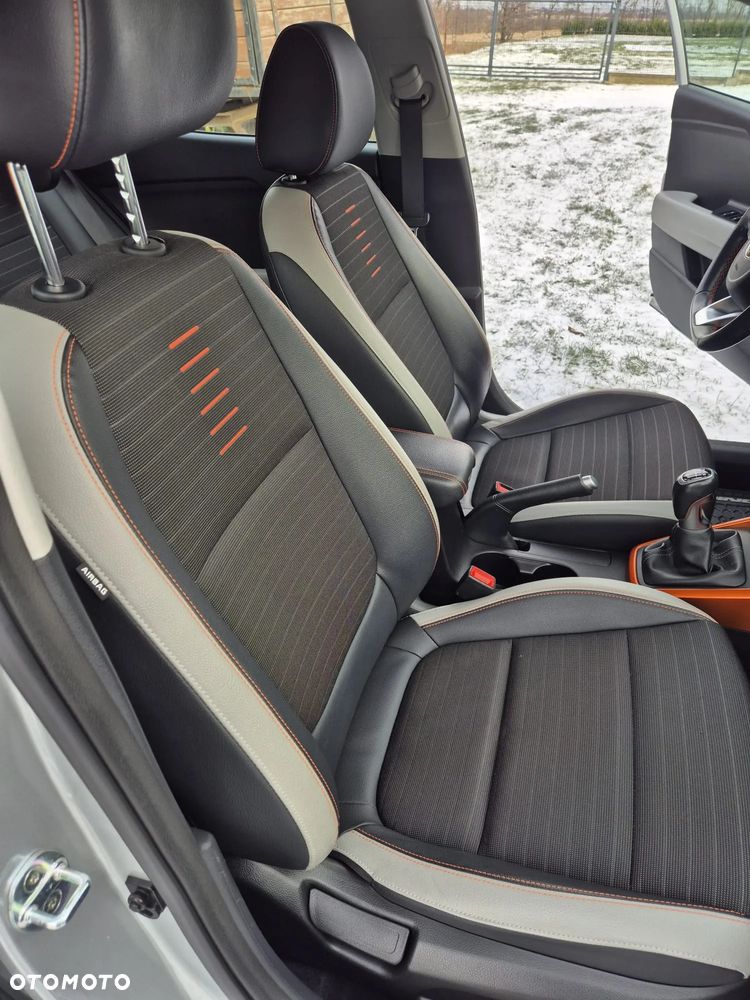 Kia Stonic 1.0 T-GDI M - 8