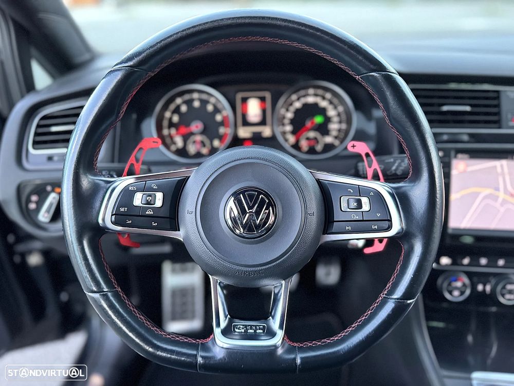 VW Golf GTI BlueMotion DSG - 18