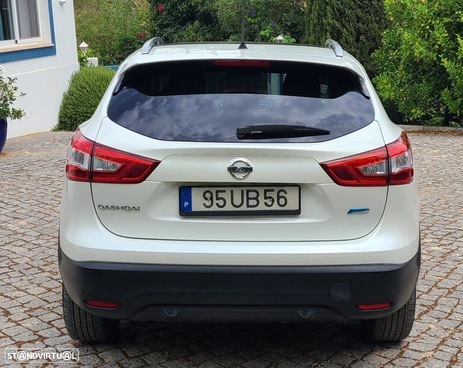 Nissan Qashqai 1.5 dCi TEKNA+ - 4