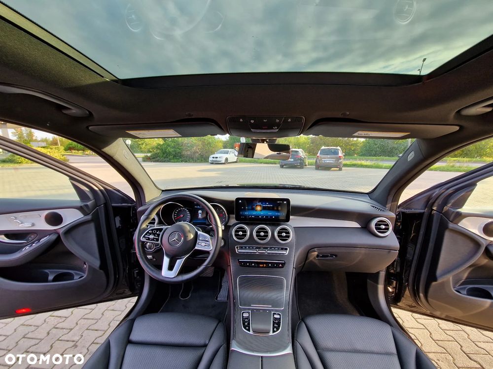 Mercedes-Benz GLC 300 4Matic 9G-TRONIC - 17