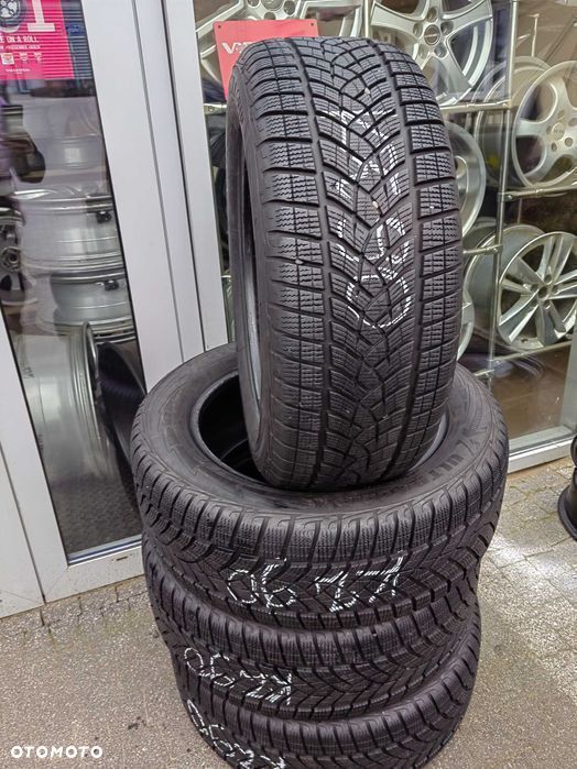 xx235/55R17 103V Goodyear Ultragrip gen-1 komplet zima KZ90 K5 rezerwa