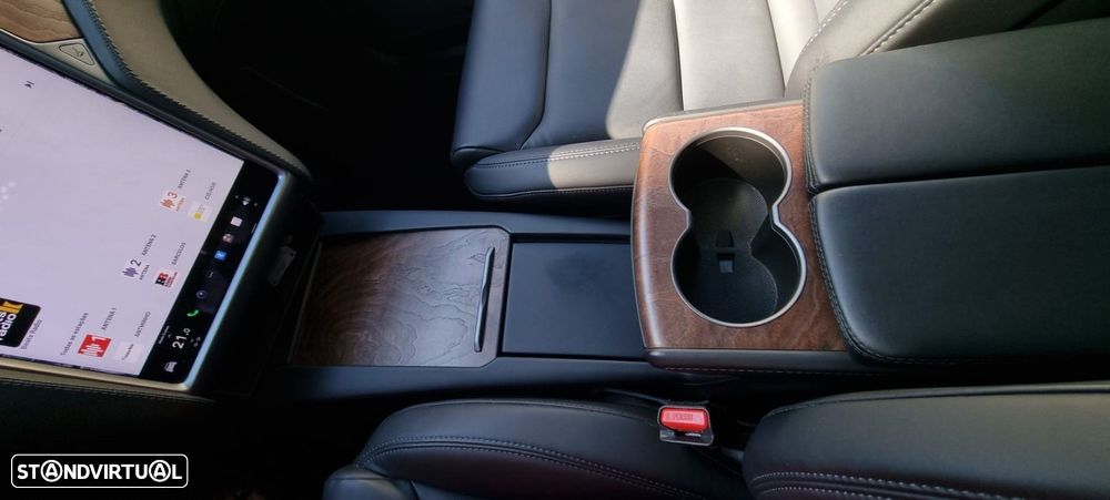 Tesla Model X Long Range - 29