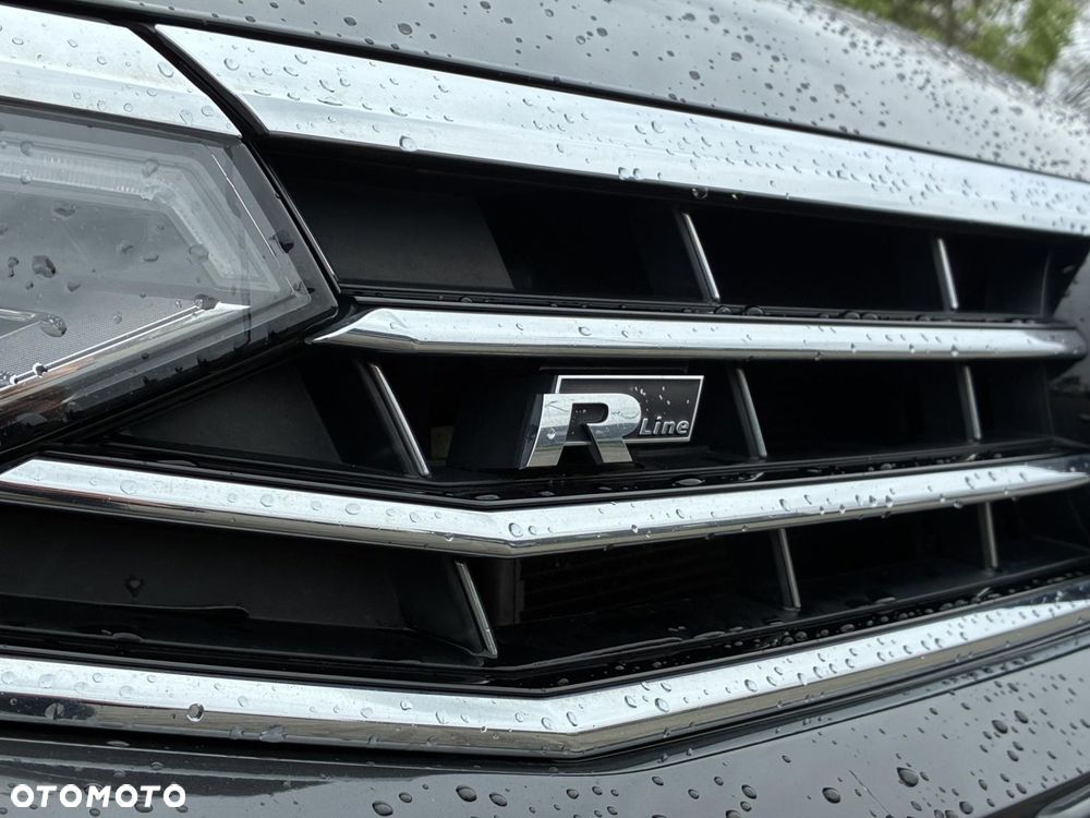 Volkswagen Passat - 10