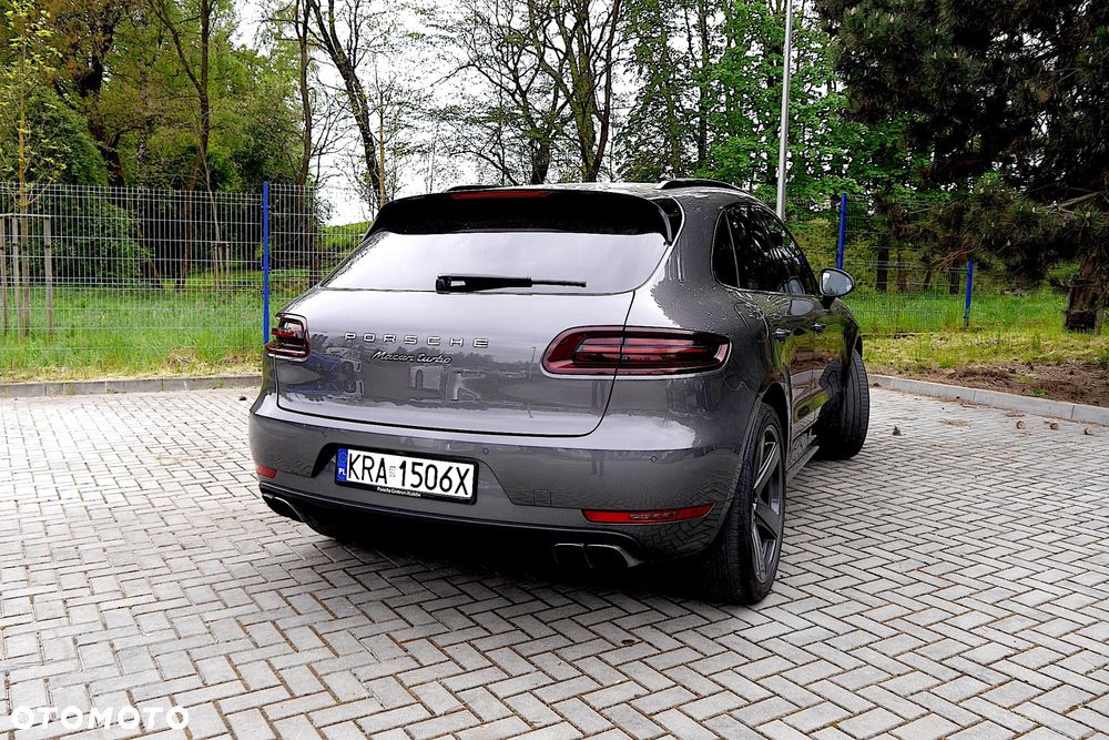 Porsche Macan - 9