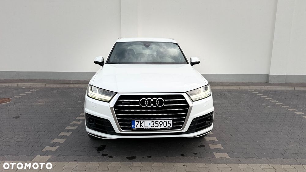 Audi Q7 3.0 TDI ultra Quattro Tiptronic - 2