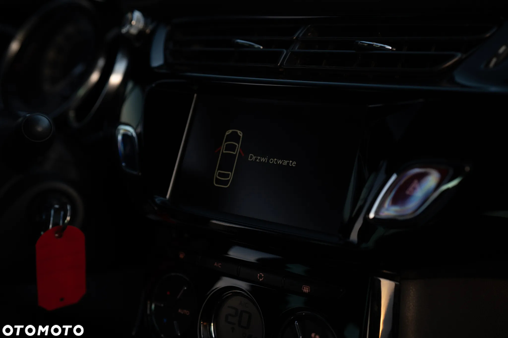 Citroën DS3 1.2 PureTech SoChic S&S - 18