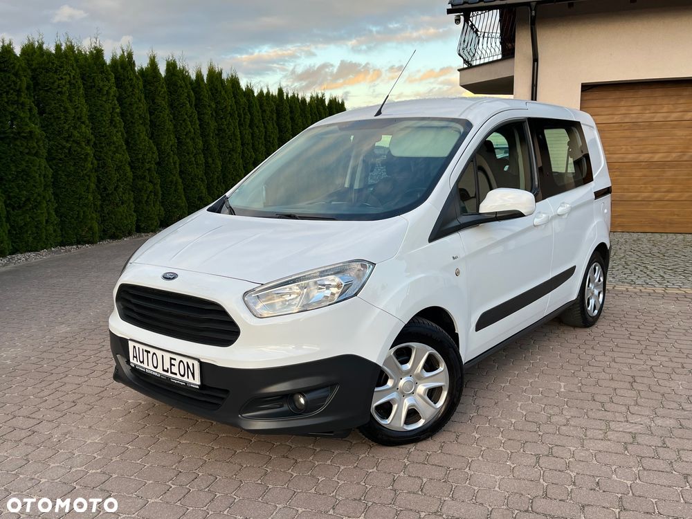 Ford Transit Courier - 1
