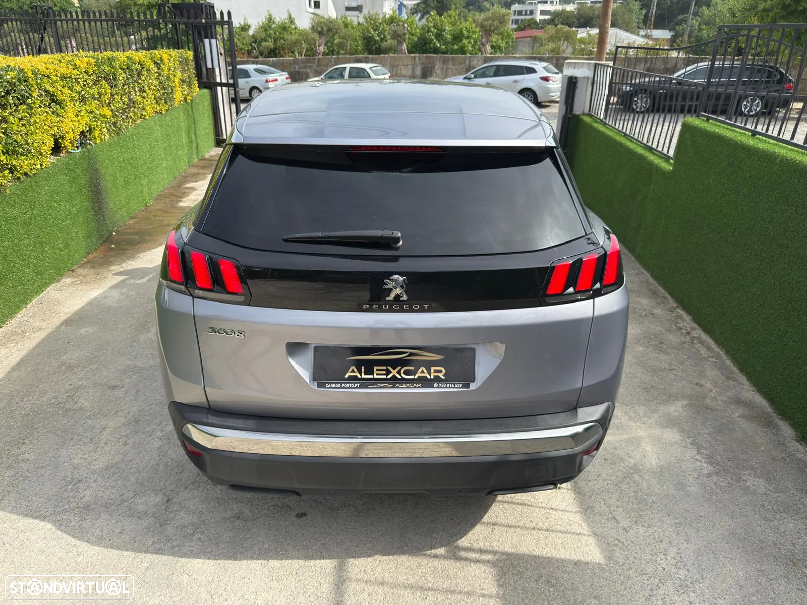 Peugeot 3008 1.2 PureTech Allure - 11