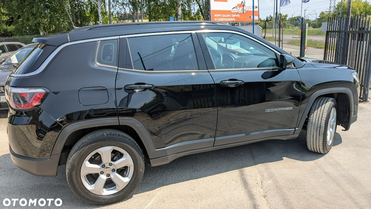 Jeep Compass - 12
