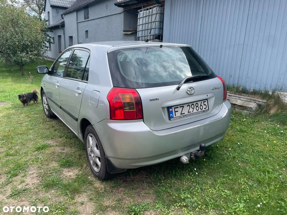 Toyota Corolla 1.4 VVT-i Base - 4