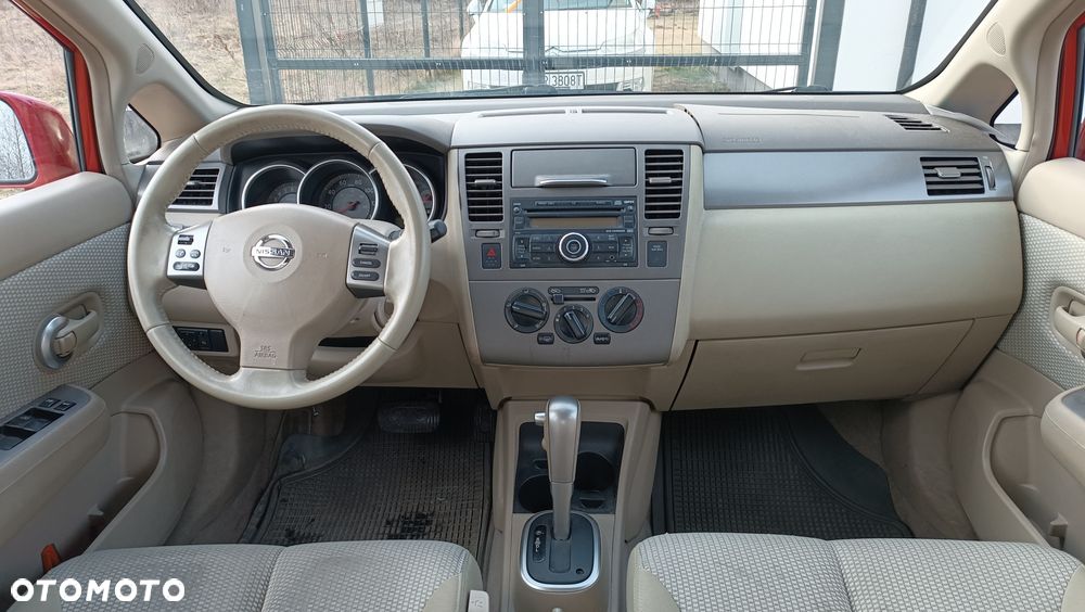 Nissan Tiida - 7