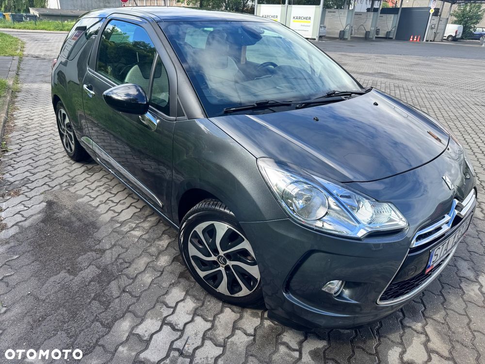 Citroën DS3 e-HDi 90 FAP SoChic - 2