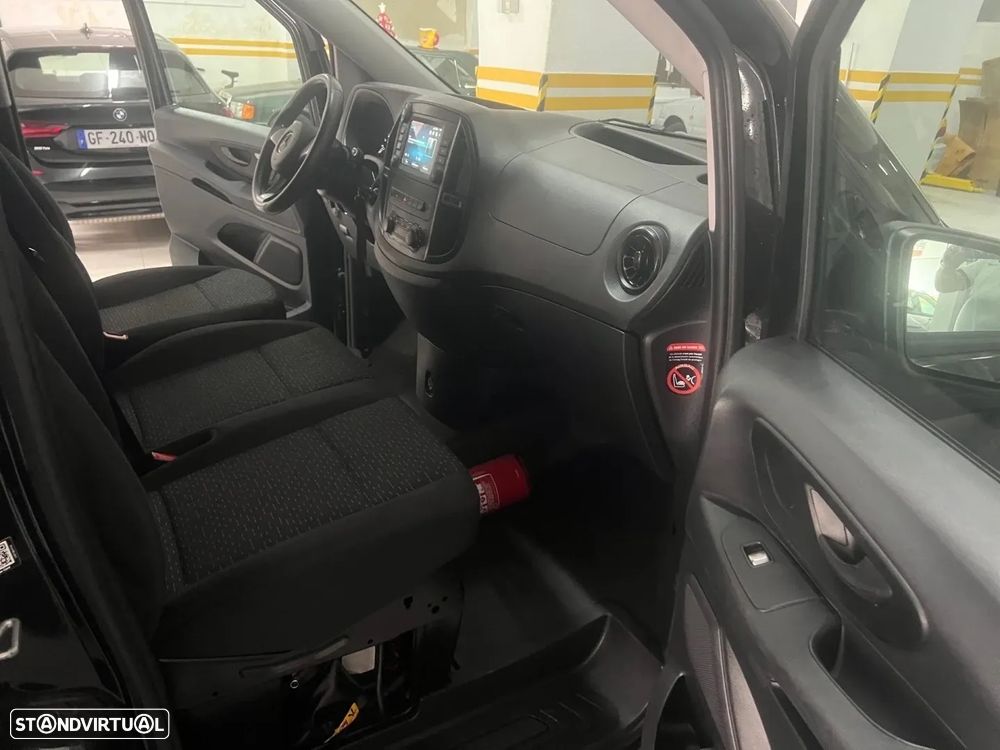 Mercedes-Benz eVito Tourer Longa PRO - 15