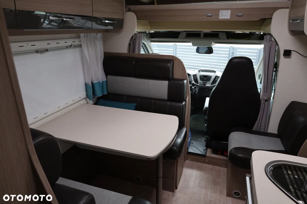 Ford Chausson Flash C714GA - 25