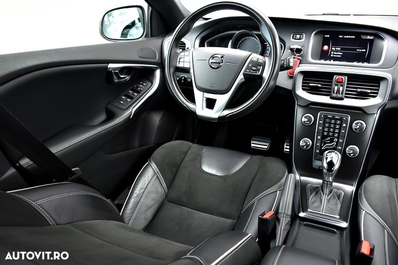 Volvo V40 T3 Geartronic RDesign - 19