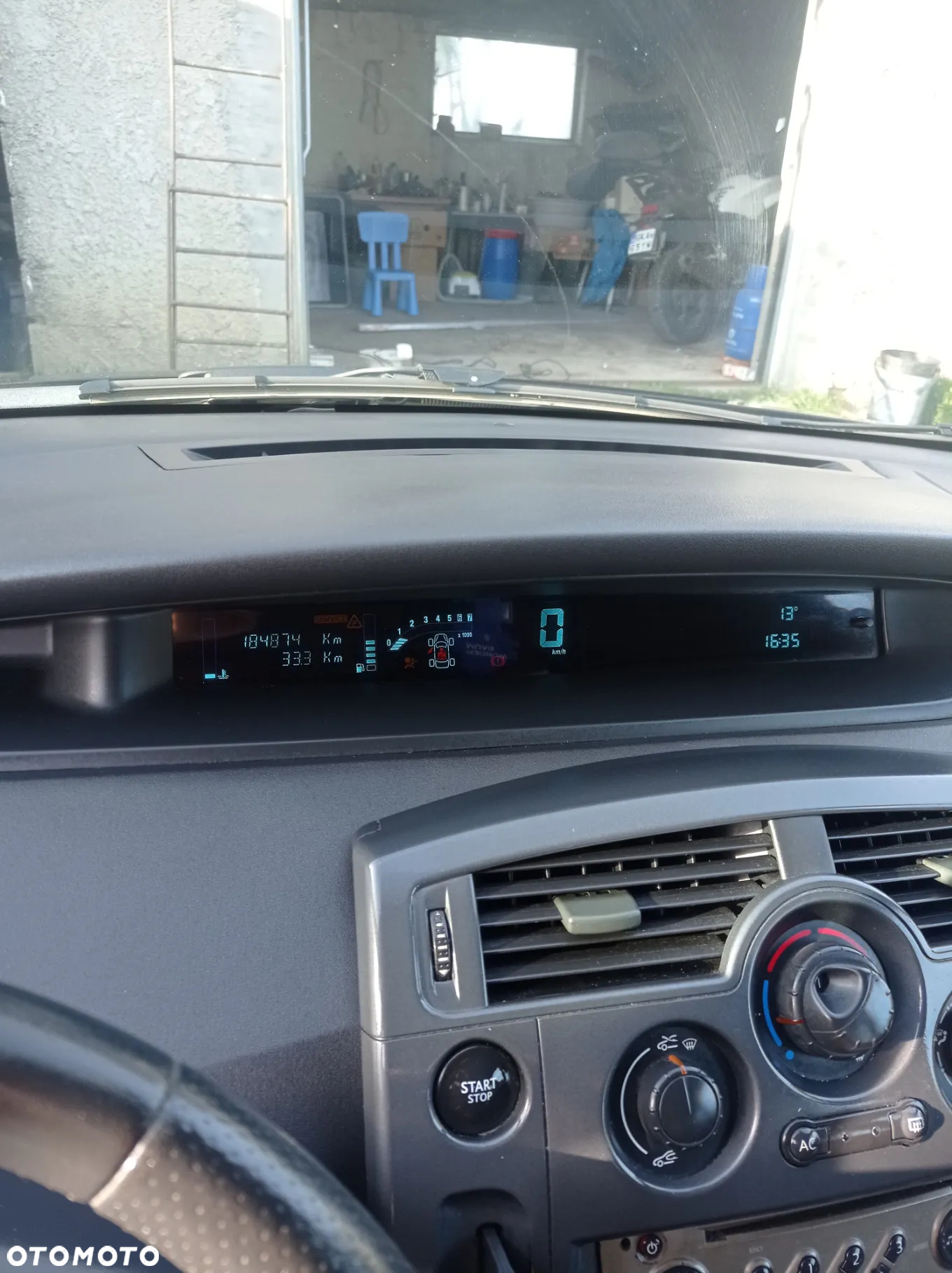 Renault Scenic - 11