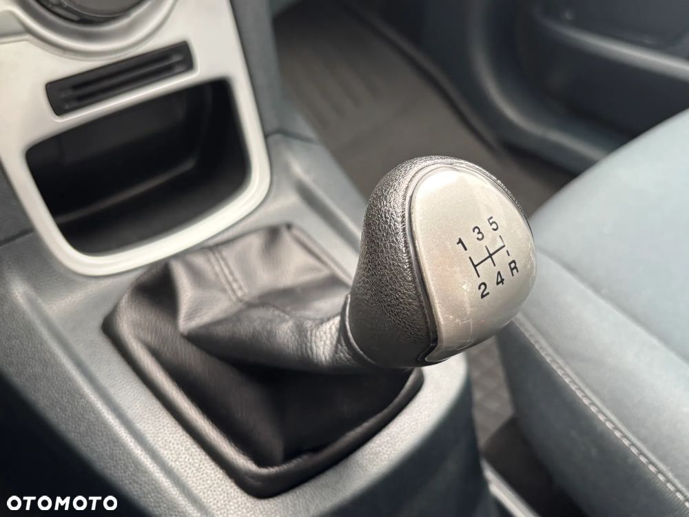 Ford Fiesta 1.25 Trend - 19