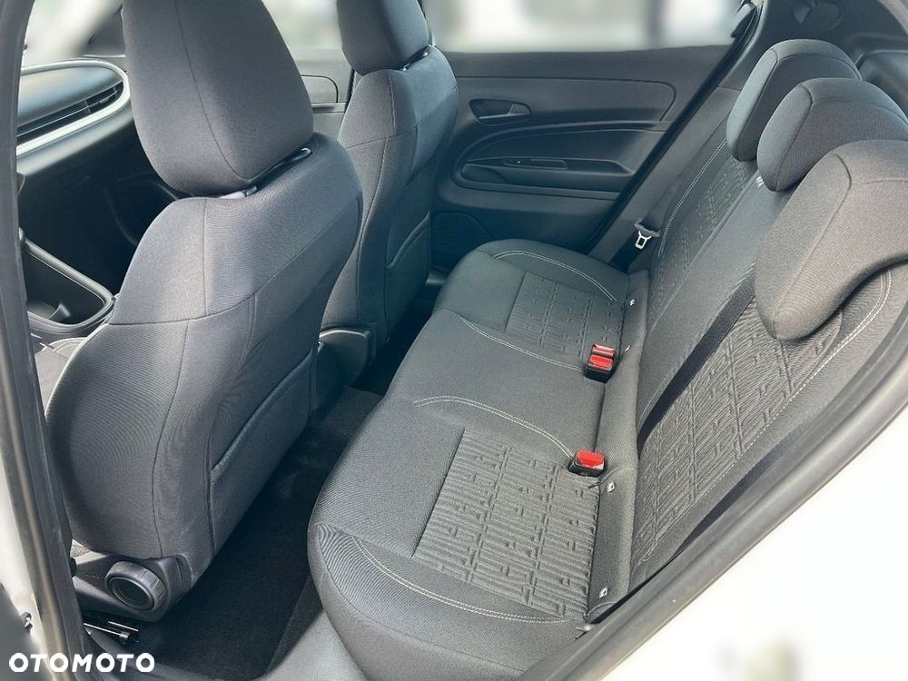 Fiat 600 1.2 Turbo Hybrid eDCT - 8