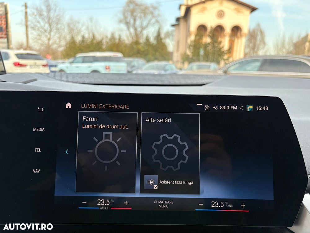 BMW Seria 2 218i AT Luxury Line - 25