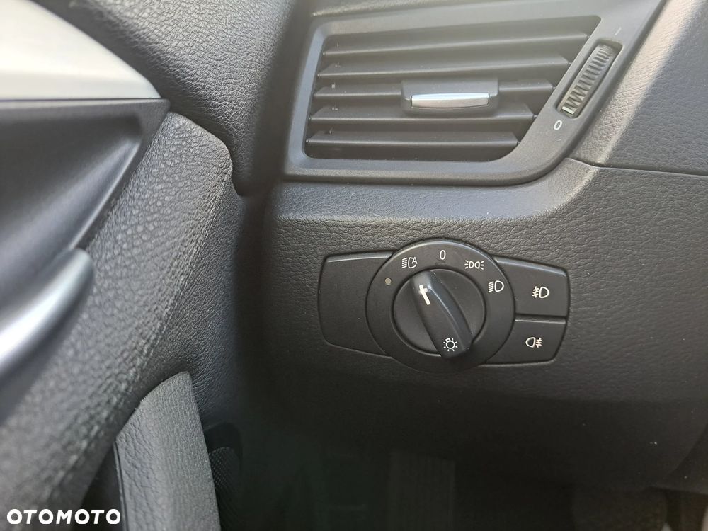 BMW X1 - 23