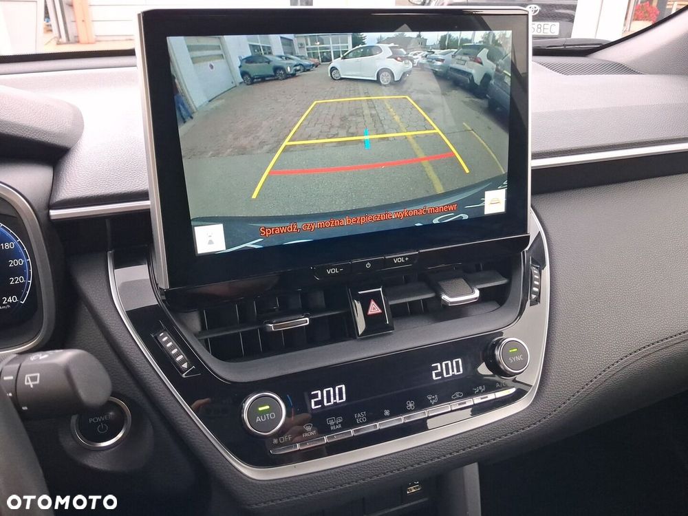 Toyota Corolla Cross - 20