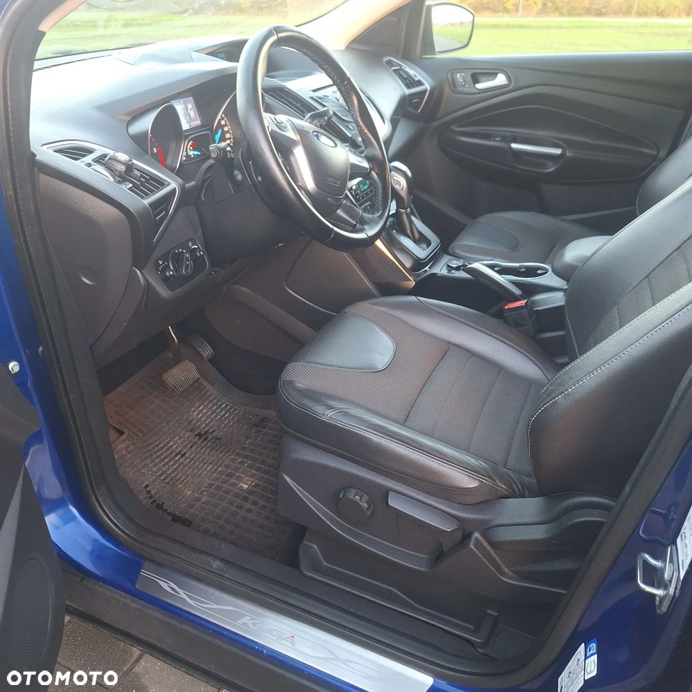 Ford Kuga - 17