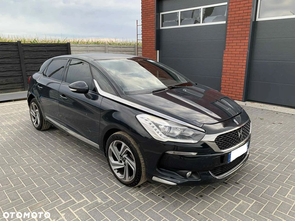 Citroën DS5 BlueHDi 120 EAT6 - 1
