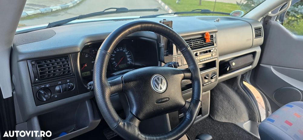 Volkswagen California - 11