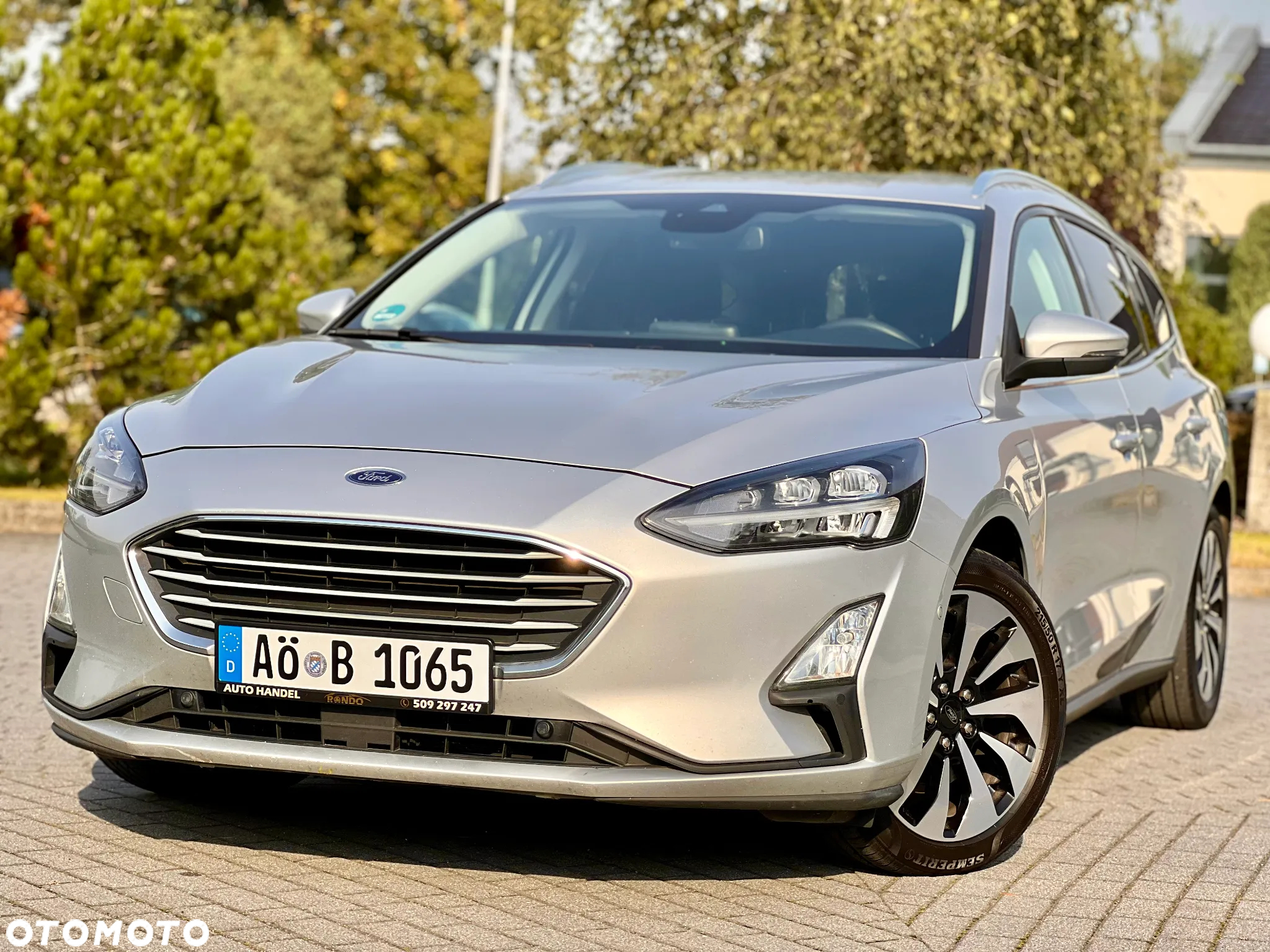 Ford Focus Turnier 1.5 EcoBlue Start-Stopp-System TITANIUM DESIGN - 5