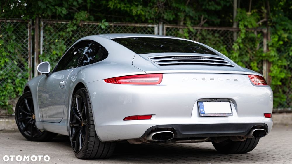 Porsche 911 Carrera PDK - 3