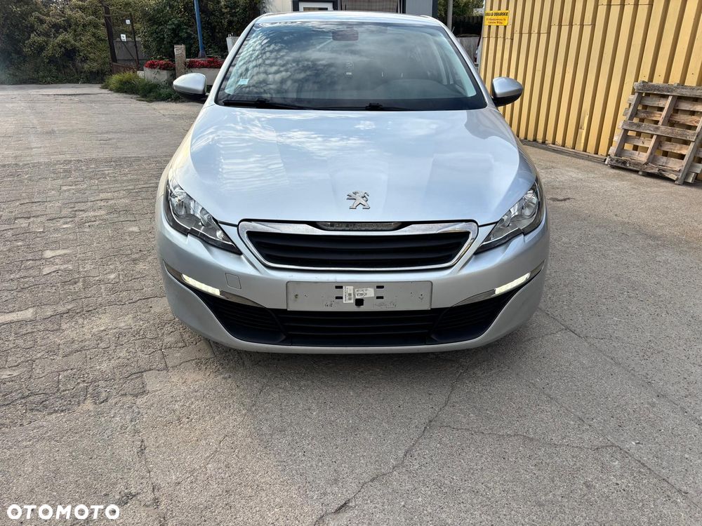 Peugeot 308 - 4