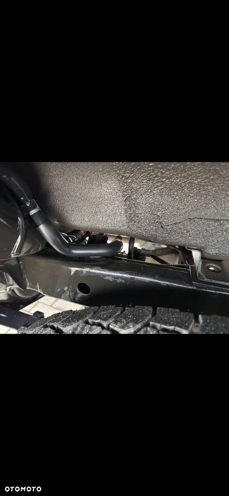 Nissan Frontier - 17