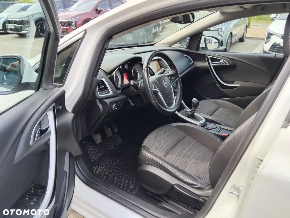 Opel Astra 1.6 CDTI DPF ecoFLEX TourerStart/Stop ENERGY - 19