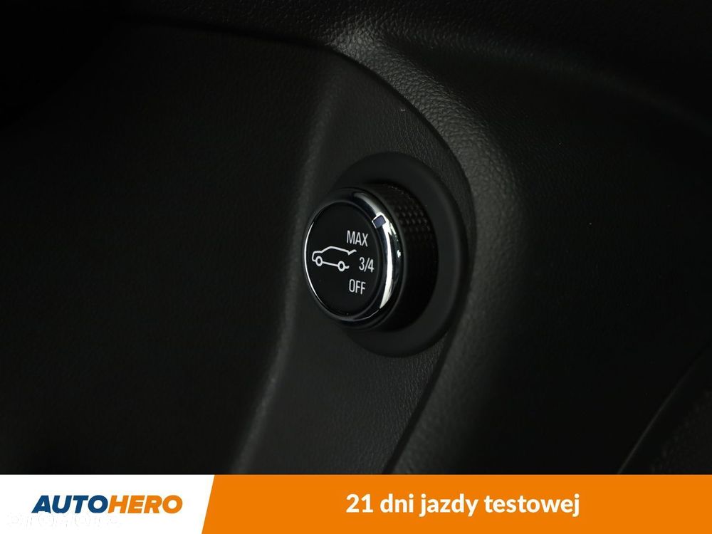 Opel Insignia 1.5 T Innovation S&S Eco - 36