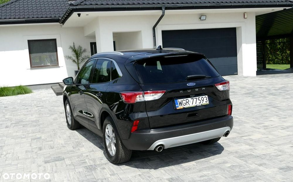 Ford Kuga - 12