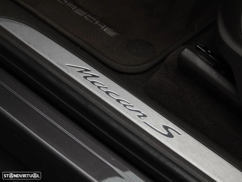 Porsche Macan S - 22