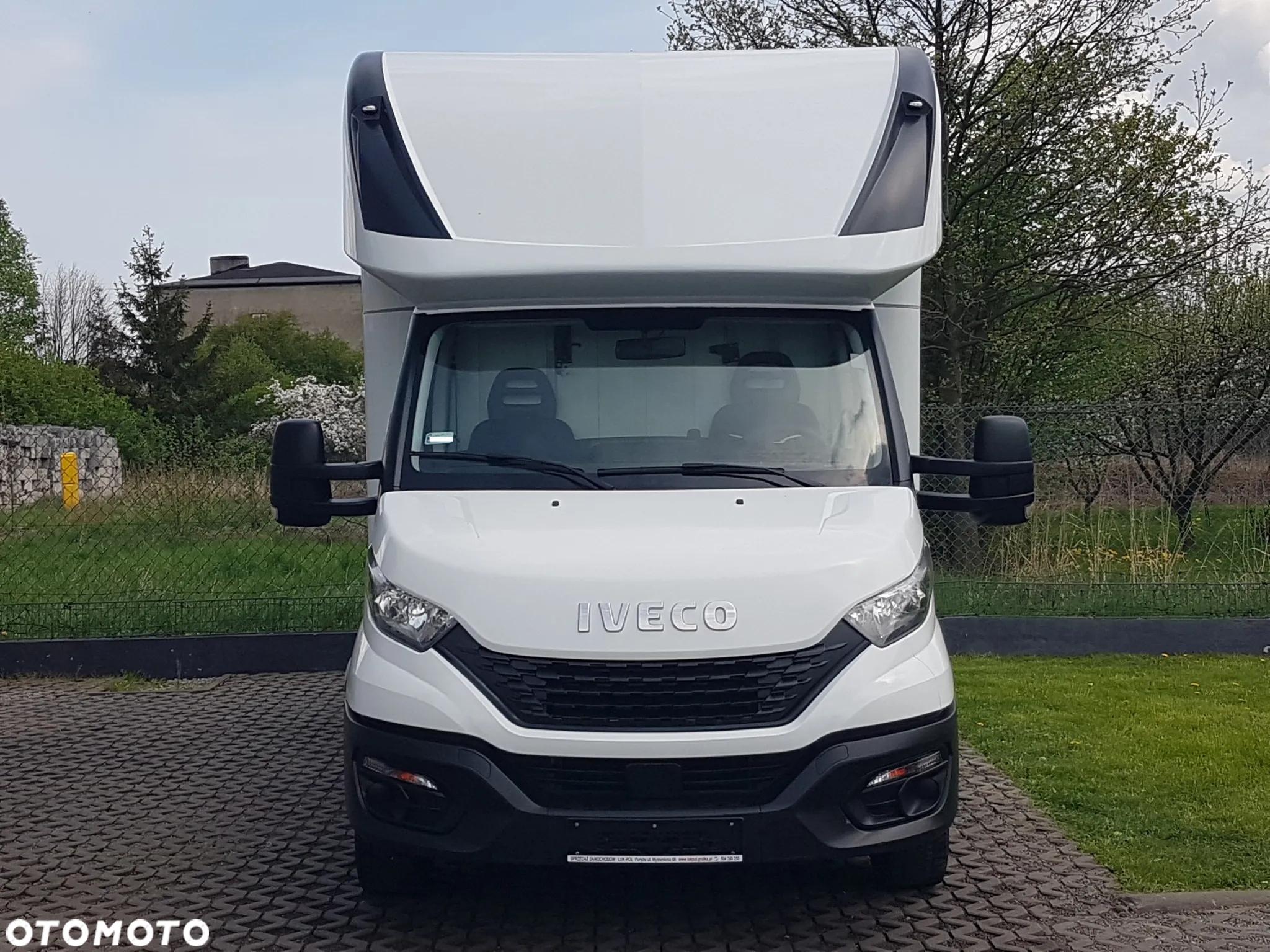 Iveco DAILY KONTENER NISKOPODŁOGOWY 4,43x2,23x2,42 SKLEP FOODTRUCK BAR KLIMA KONIOWÓZ KAMPER - 14