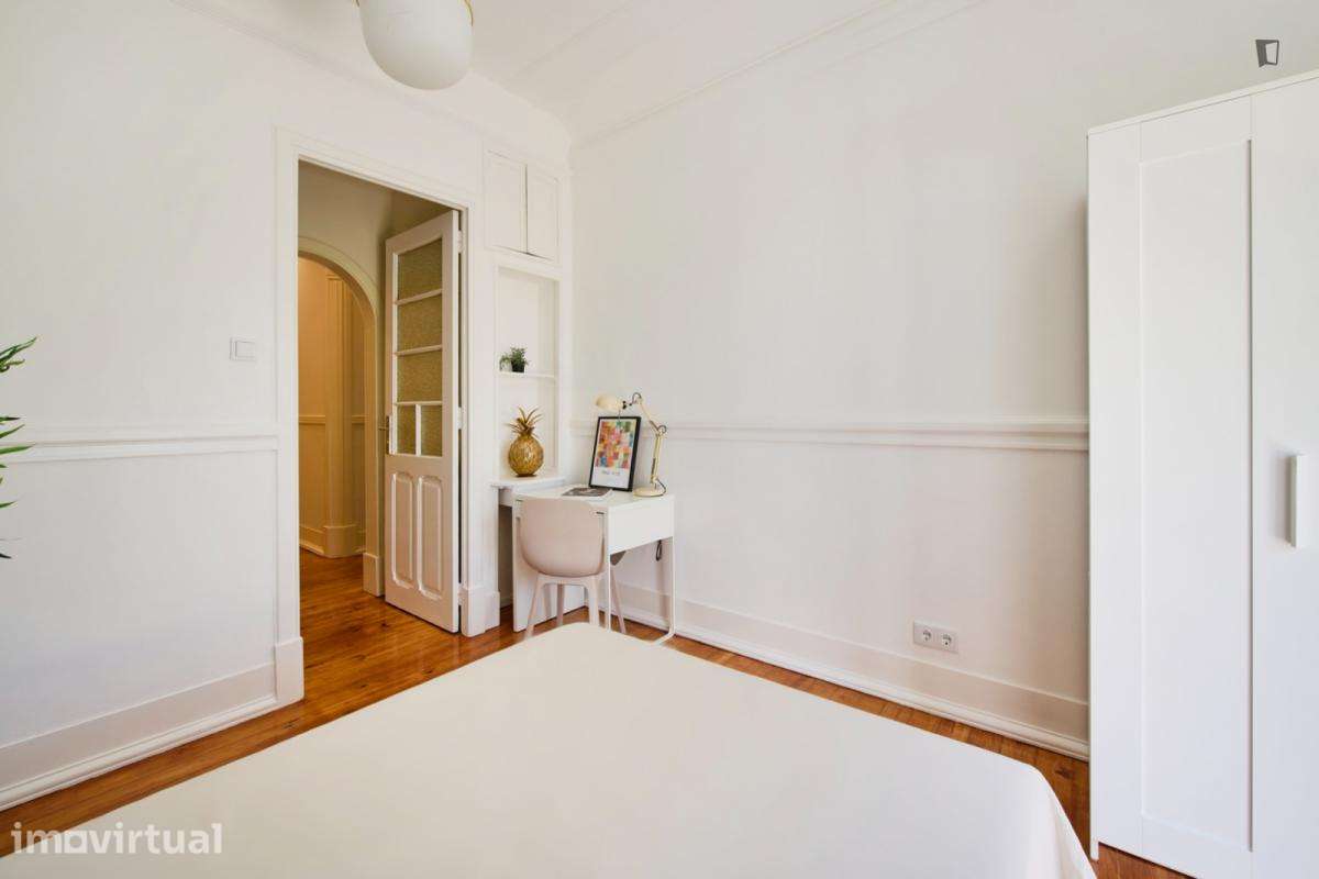 Quarto - localizado em Entrecampos Lisbon - Grande imagem: 5/21